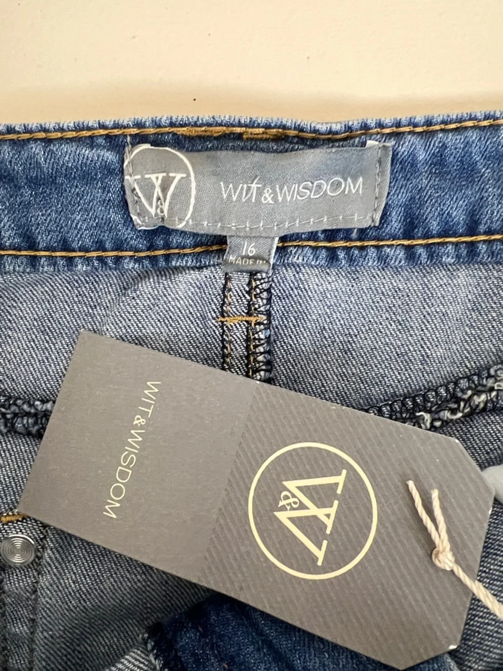 New Wit & Wisdom Distressed Blue Denim Skirt Size 16
